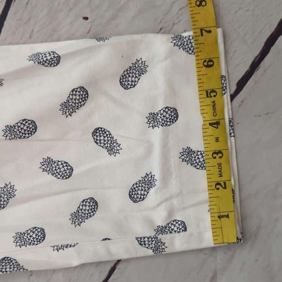 Talbots The Perfect Crop Curvy, pineapple chino pants, size 4 - Picture 5 of 10